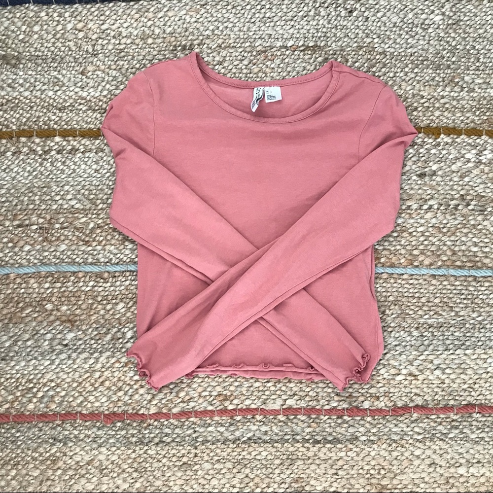 ⭐️(price drop) H&M pink long sleeve tee